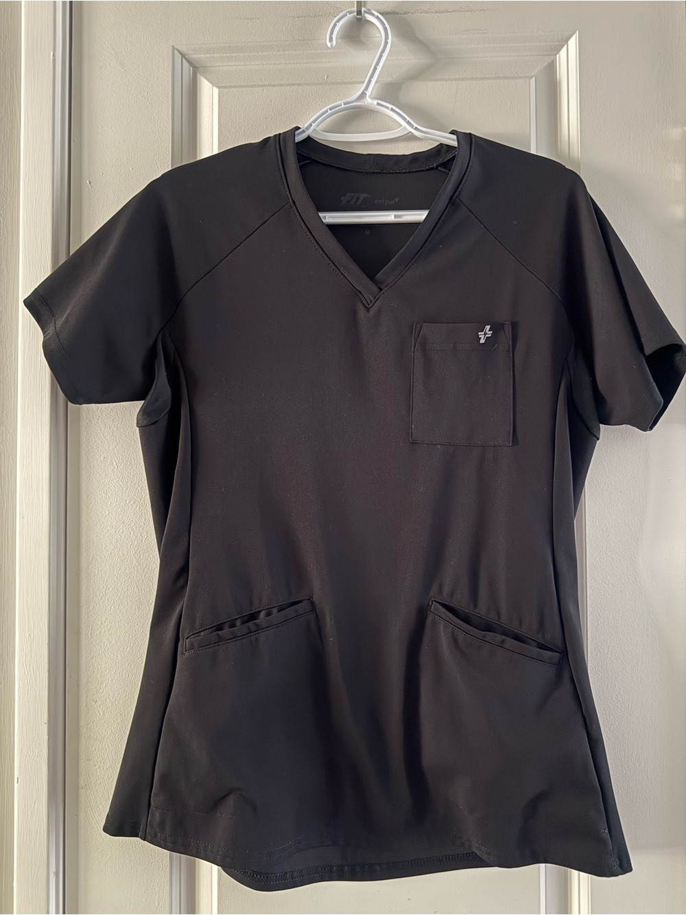 FIT Scrubs Women's Black V-Neck Scrub Top everpur medical workwear office